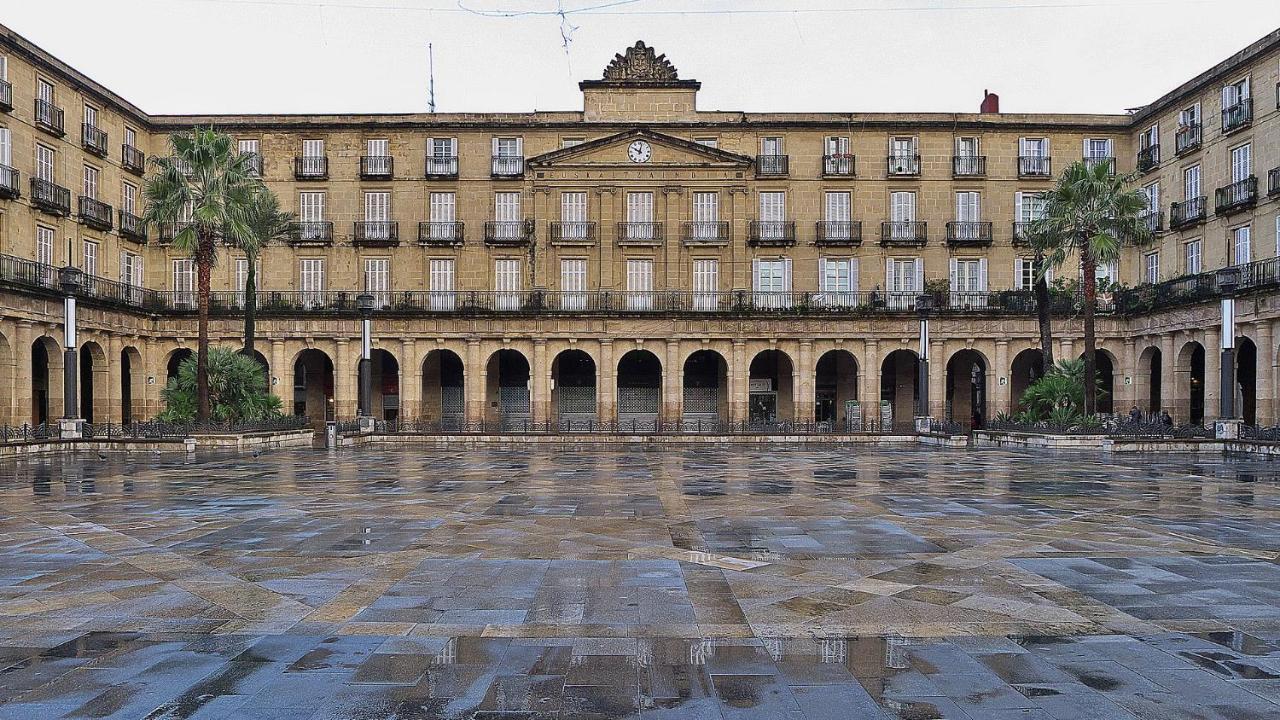 Plaza Nueva Habitaciones Bilbao Dış mekan fotoğraf